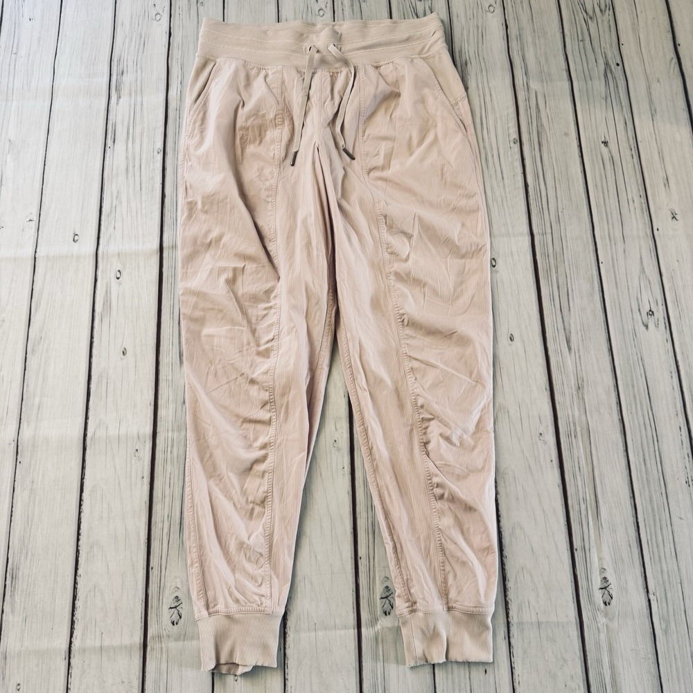 Lululemon Dance‎ Studio Lined Jogger Pants Women's Size 8 Pink Mist Workout
